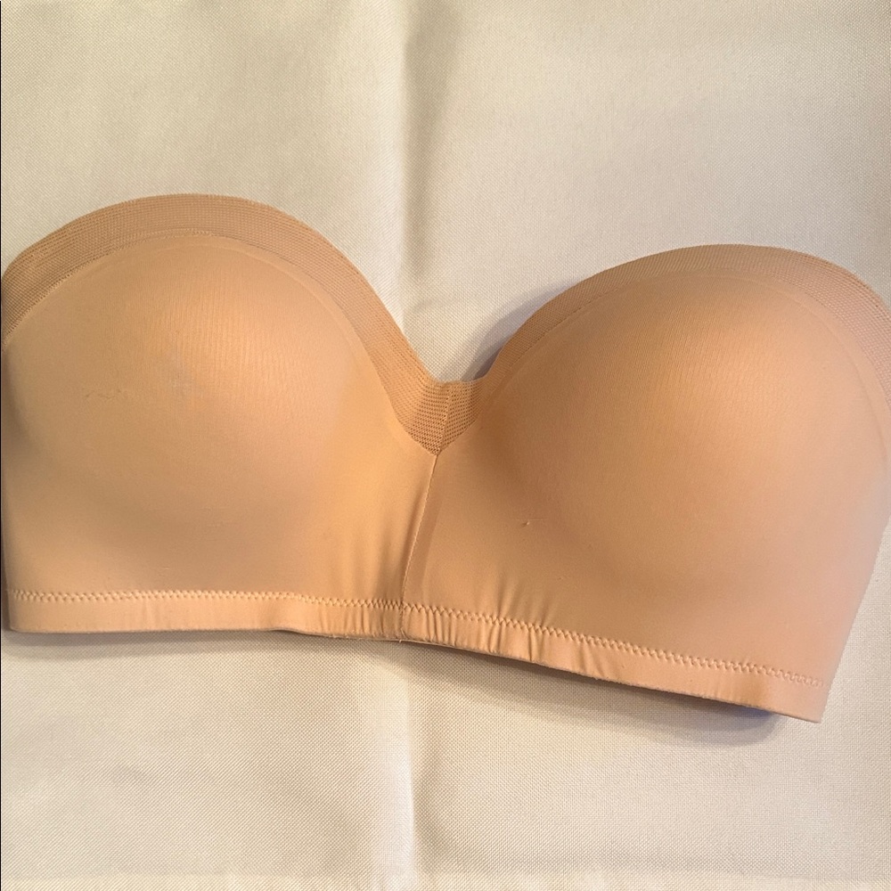Lively Strapless Nude Bra 36B Excellent Condition